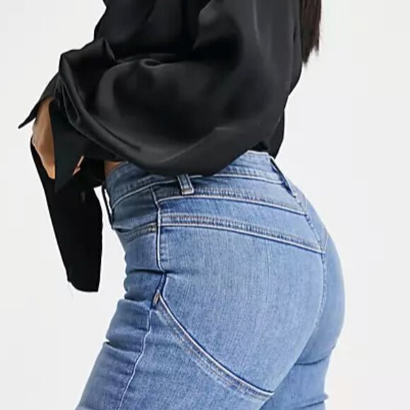 ASOS Petite High Rise Lift and Contour Flare Jeans - Size 28 - Picture 2 of 5